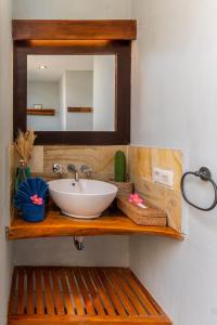 Bagno di Bale Sampan Boutique Bungalows