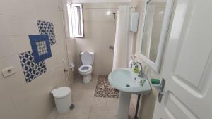 Koupelna v ubytování CoZi Coliving Djerba