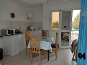 Kuchyň nebo kuchyňský kout v ubytování CoZi Coliving Djerba