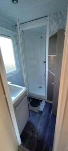 Kúpeľňa v ubytovaní Camping Cœur De Vendée