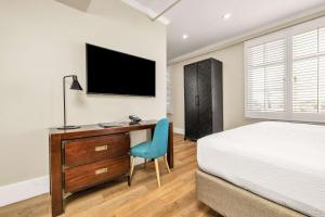 Hotel Petaluma, Tapestry Collection by Hilton客房内的一张或多张床位