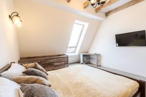 Posteľ alebo postele v izbe v ubytovaní InshiApartments on Hazova str 4