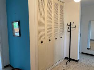 Fotografia z galérie ubytovania Appartement spacieux T3 climatisé, 4 couchages, Balaruc-les-Bains, proche commodités, avec WiFi - FR-1-680-31 v destinácii Balaruc-les-Bains