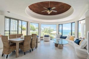 克鲁兹德华纳卡克斯特尔Private Beachfront Oasis with Pool!的相册照片