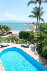 克鲁兹德华纳卡克斯特尔Private Beachfront Oasis with Pool!的相册照片