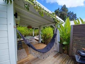 Κήπος έξω από το Charmant Bungalow Coco