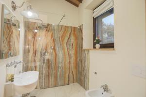 Pietra Campana Italian Villa Orvieto的一间浴室