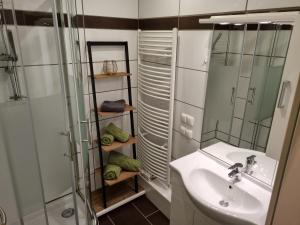 Koupelna v ubytování Haus am Soleweg