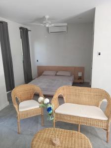 Ένα ή περισσότερα κρεβάτια σε δωμάτιο στο Sanctuary Villa +18 φωτογραφίες