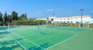 Tenis a/nebo squash v ubytování Platanista Hotel nebo okolí
