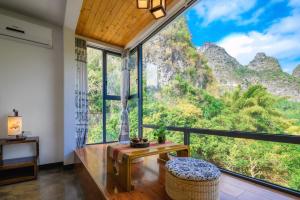 山景或在酒店看到的山景