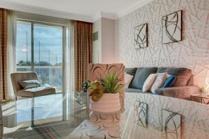 Posezení v ubytování Serenity Suite at MGM Signature