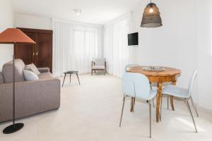 Гостиная зона в Contrada del Nonno Apartments (city center - private parking on-site)
