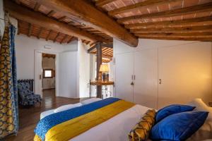 Posteľ alebo postele v izbe v ubytovaní VILLA ANCORA Tenuta Lonciano