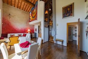 Posedenie v ubytovaní VILLA ANCORA Tenuta Lonciano