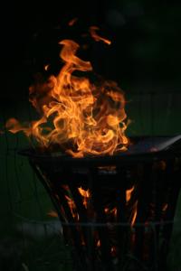 バート・ラウターベルクにあるAußergewöhnliche Ferienwohnungen im Cottage im Harz - Earl's Lane - Schottland im Harzの火が焼き上がる +11枚の写真