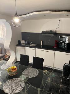 Gallery image of Appartement diamant in Saint-Junien +32 photos
