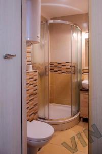 Bilik mandi di Villa Zvončica, Apartman ViN