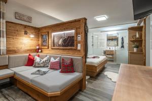A bed or beds in a room at Apartment-Schöser