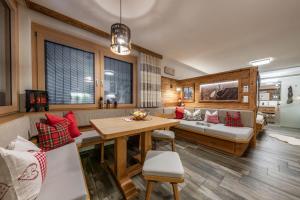 A seating area at Apartment-Schöser