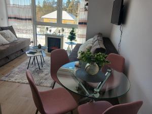 Seating area sa Studio D&N Jezero