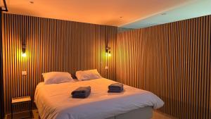 Posteľ alebo postele v izbe v ubytovaní Villa Porto-vecchio 4 chambres avec piscine