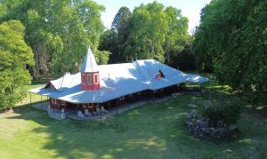 Κήπος έξω από το Estancia La Dulce - Casa principal Casco
