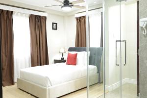 Katil atau katil-katil dalam bilik di Myah's Hotel