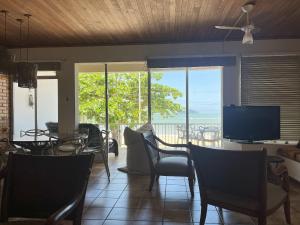 Φωτογραφία από το άλμπουμ του Extraordinária casa Pé na Areia - Piçarras σε Picarras