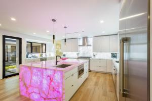 T7Alta mesa Luxt7 privacy with pool jacuzzi & more