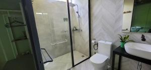 Un baño de Gopeng Riverstones Rainforest Retreat