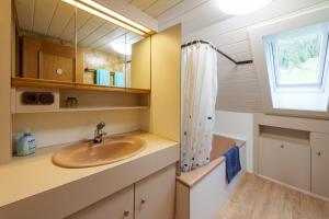 Koupelna v ubytování Ferienwohnung Raid + 12 fotografií