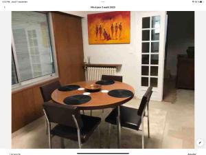 Zdjęcie z galerii obiektu VILLA VILLENEUVE LES AVIGNON w mieście Villeneuve-lès-Avignon +37 zdjęć