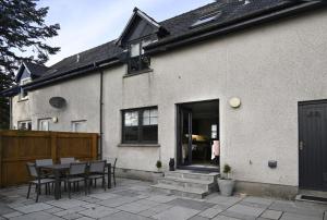 Budova, kde se prázdninový dům nachází