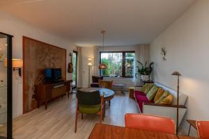 โทรทัศน์และ/หรือระบบความบันเทิงของ Welcome in - Appartement - Kievitenlaan 1 - Veere 'Nescio'