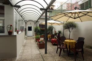 Gallery image of Lux Hotel Durante in Milan