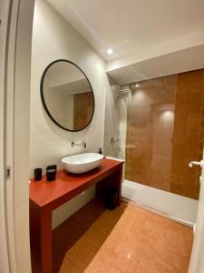A bathroom at Relais Della Porta