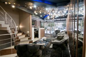 Un lugar para sentarse en Hotel Broken Column