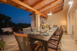 Patio nebo venkovní prostory v ubytování Villa Dada