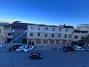 Bangunan di mana terletaknya hotel