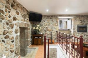 Kuchyň nebo kuchyňský kout v ubytování Rustic Getaway in Guarda + 18 fotografií