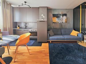 Köök või kööginurk majutusasutuses Flexible SelfCheckIns 65 / Arena / New