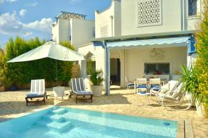 Bazén v ubytování L' Alba del Salento nebo v jeho okolí