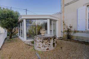 Zahrada ubytování Charmante maison au calme Royan