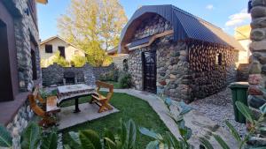 Zahrada ubytování Stone Lodge 1