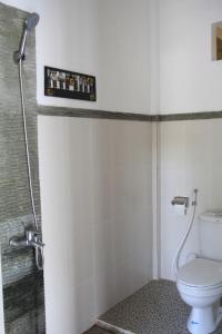 Ένα μπάνιο στο Amed Paradise Warung & House Bali +72 φωτογραφίες