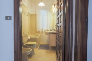 Koupelna v ubytování MaisonTuscany - Jacuzzi