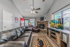 Μια τηλεόραση ή/και κέντρο ψυχαγωγίας στο 3 Bears Cottage