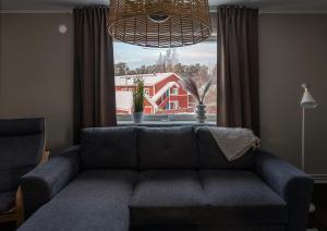 Posezení v ubytování Lugnt läge i centrala Rättvik