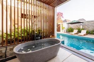 Bassein majutusasutuses Ream YoHo Resort või selle lähedal